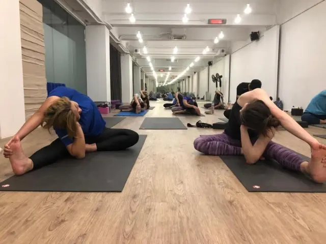 Yoga Balance — 環境相片